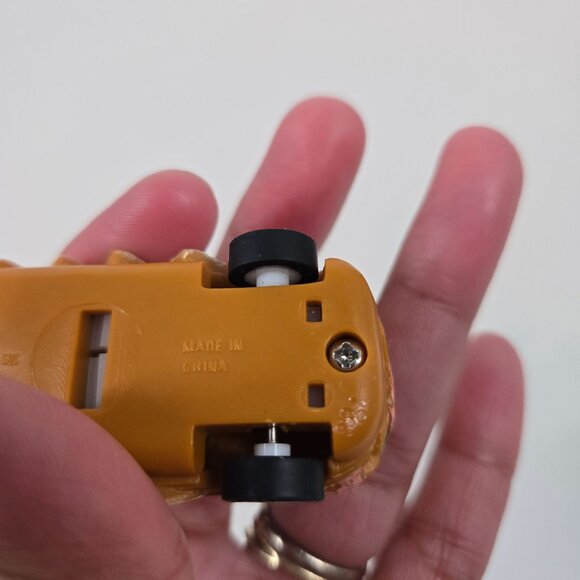 Vintage 1991 Subway Petey Pickle in Submobile Pull Back Car Fast Food Toy 3" - Picture 9 of 9